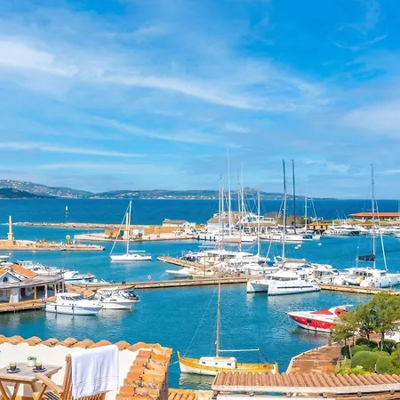 Clicksardegna Luxury Penthouse With Sea View & Terrace Apartman Porto Rotondo