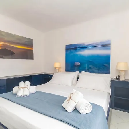 Clicksardegna Luxury Penthouse With Sea View & Terrace Appartement *